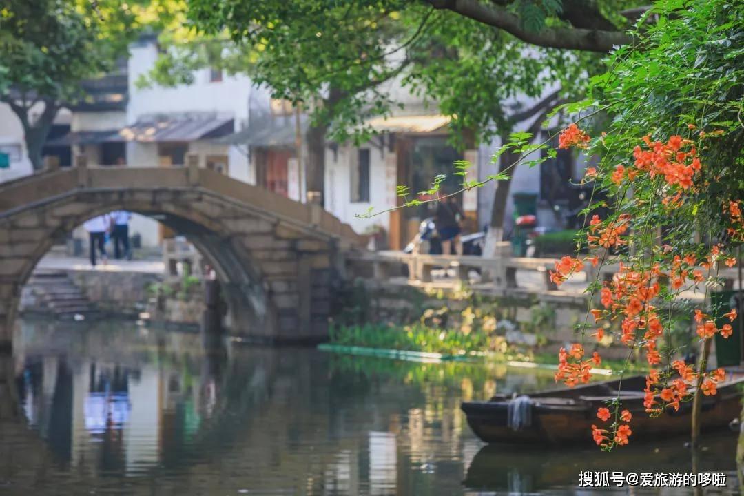 逃出小村落